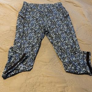 T by Talbots leggings. Size L.